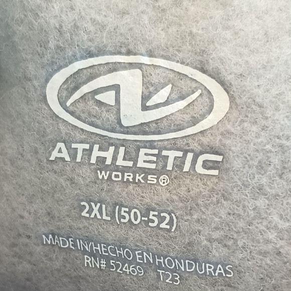 NWT Athletic Works Men's Fleece Pullover Hoodie - Picture 3 of 5